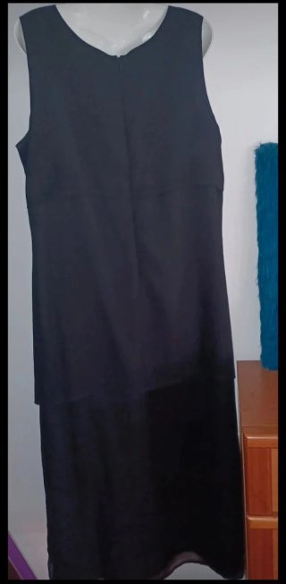 Vestido longo com flores bordadas n°48