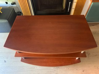 Mesa auxiliar TV de madera maciza