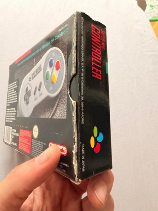 Controller box per Super Nintendo con manuale