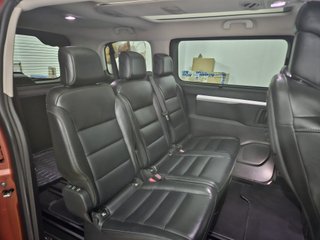 Peugeot Traveller Allure 2021 8 Plazas