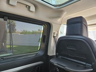 Peugeot Traveller Allure 2021 8 Plazas
