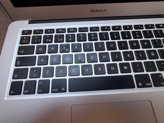 MacBook Air 13" A1466 2017 EMC 3178 Para Piezas