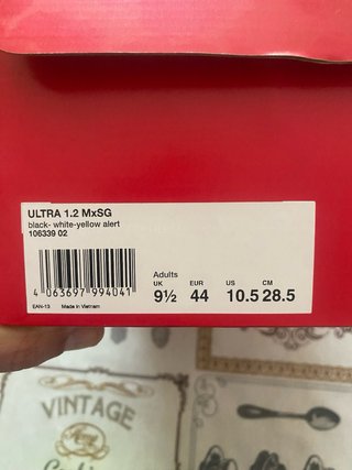 Botas de futbol nuevas