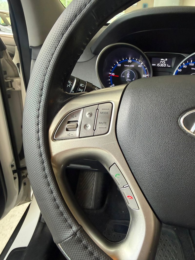 Hyundai ix35 1.7 CRDI Comfort Sky 4x2 2012, foto 12