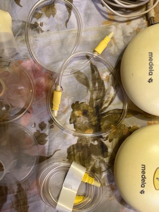 2 Sacaleches Eléctricos Medela Swing
