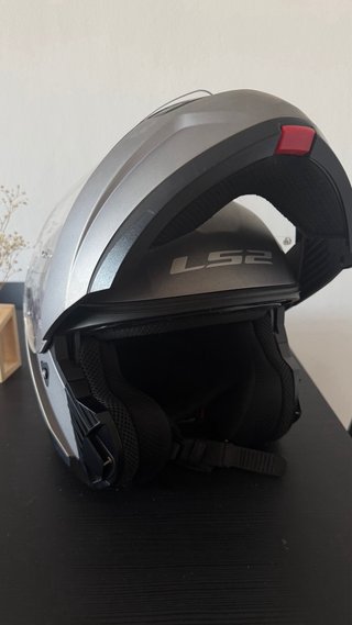 Casco Moto LS2 FF908 Strobe II talla M.