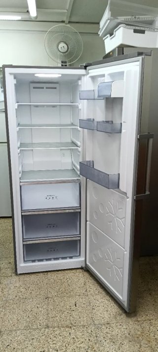 NEVERA INFINITON CON CONGELADOR 2 EN UNO