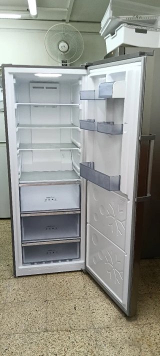 NEVERA INFINITON CON CONGELADOR 2 EN UNO