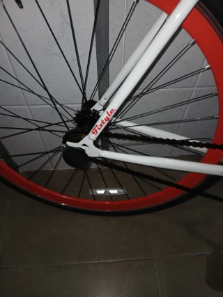 Bicicleta Fixtyle 28 Naranja y Blanca