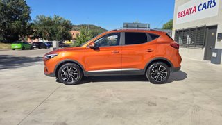 33.000km 2023 MG ZS 2023