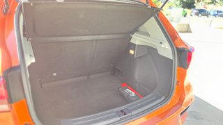 33.000km 2023 MG ZS 2023