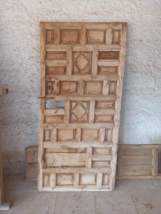 Puerta antigua madera castellana cuarterones178x83