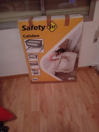 Cuna colecho marca safety.