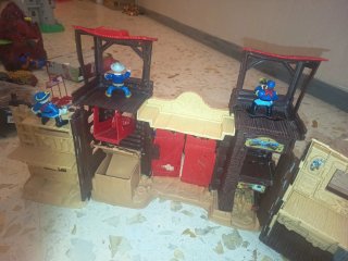 Fisher price fort