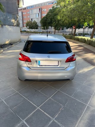 Peugeot 308 2015