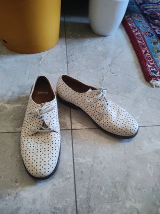 Zapatos blancos Camper