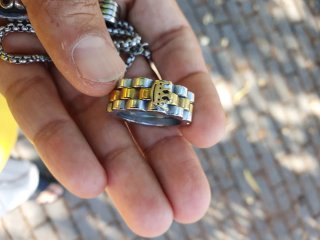 Lotto uomo: collana con pendente teschio + anello