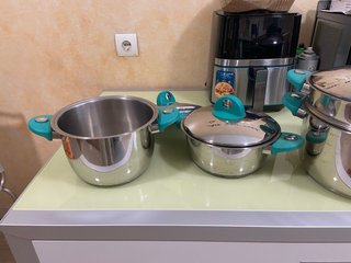 Batteria da cucina in acciaio inossidabile 18/10