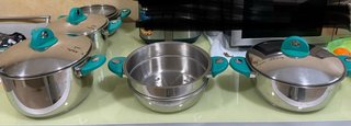 Batteria da cucina in acciaio inossidabile 18/10
