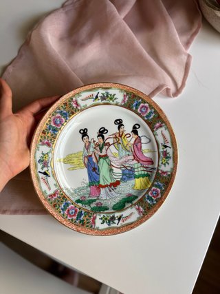 Plato decorativo vintage de porcelana china