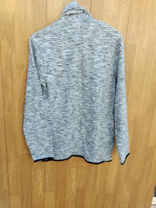 Camisa polo capuxo 13 14 anos