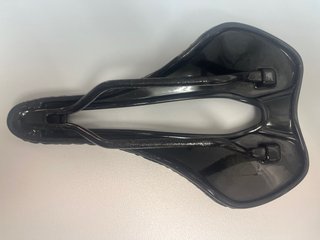 Sillin ELITAONE SLR 3D CARBONO 145x248