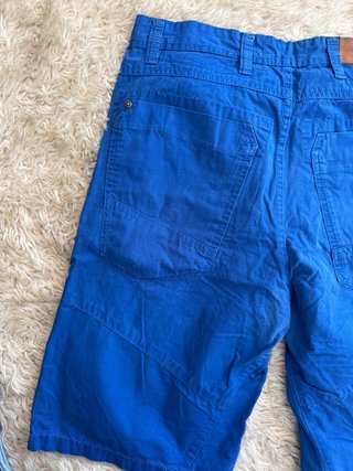 Bermudas azul