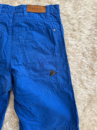 Bermudas azul