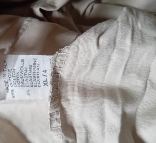 Vestito beige