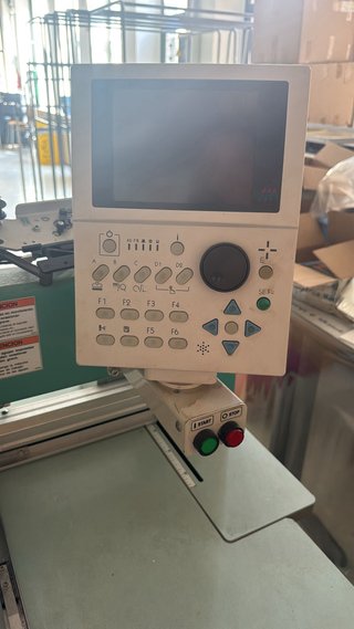 Máquina de bordar Tajima de una cabeza