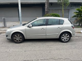 Opel Astra 2009