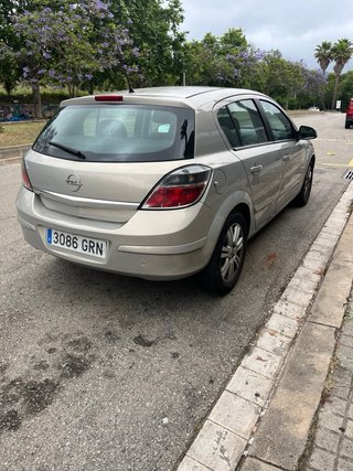 Opel Astra 2009