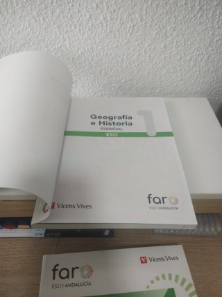 Geografía e Historia 1º ESO Vicens Vives Esencial