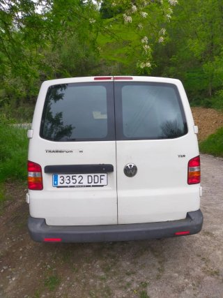 Volkswagen Transporter T5 2004
