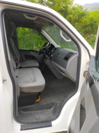 Volkswagen Transporter T5 2004