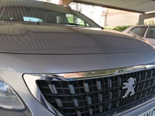 Peugeot 2008 HDI 100 Diesel del año 2017