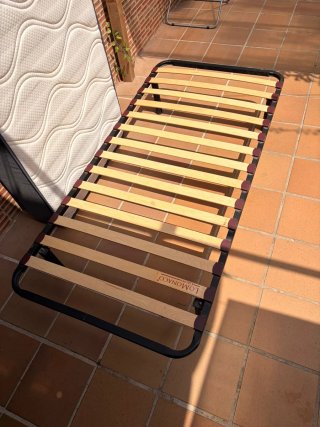 Cama con somier