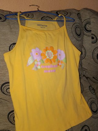 Camiseta tirantes flores amarilla T.11/12