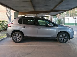 Peugeot 2008 diesel HDI100CV 1600cc - del año 2017