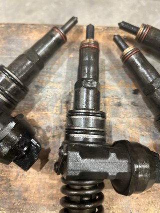 Juego de inyectores “BA” 1.9TDI PD