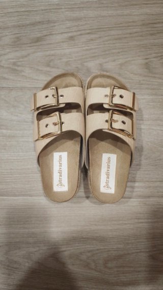 Sandalias Stradivarius Beige Plataforma