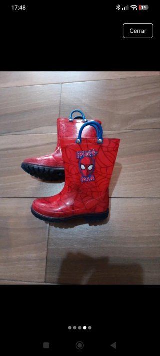 Chubasquero y botas