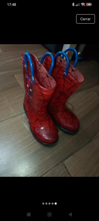 Chubasquero y botas