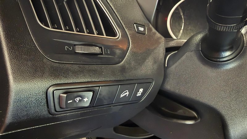 Hyundai ix35 1.7 CRDI Comfort Sky 4x2 2011, foto 18