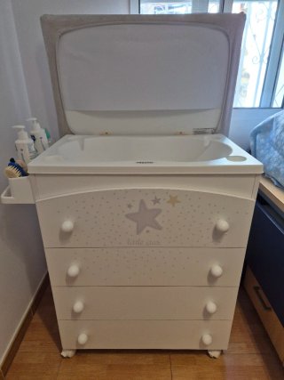 Mueble bañera  y cambiador bebe