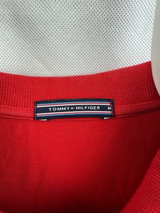 Polo Tommy Hilfiger Talla M Rojo