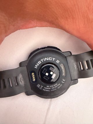 Garmin Instinct 2  – Como nuevo + Caja y cable