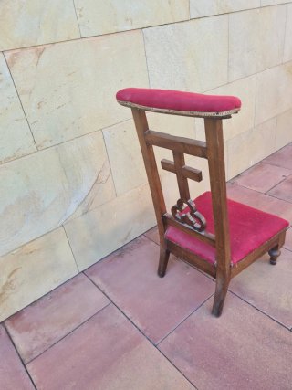 Reclinatorio antiguo madera y tela