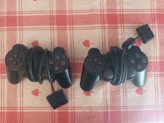 2 Mandos PS2 originales para Jose.
