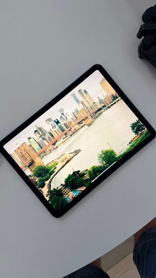 iPad Air 5 M1 256GB + Teclado + Lápiz 2 Originales